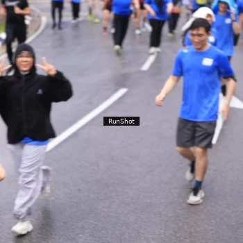 Runner Photo 7954618