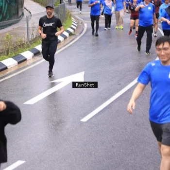 Runner Photo 7954627