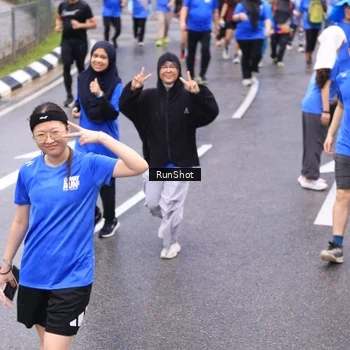 Runner Photo 7954628