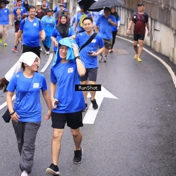 Runner Photo 7954643