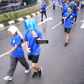Runner Photo 7954661