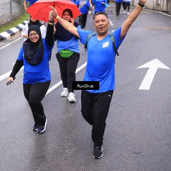 Runner Photo 7954677