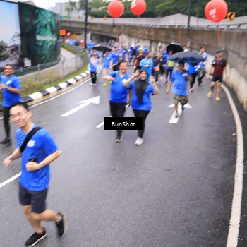 Runner Photo 7954681