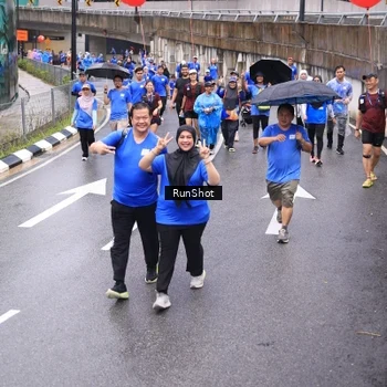 Runner Photo 7954685