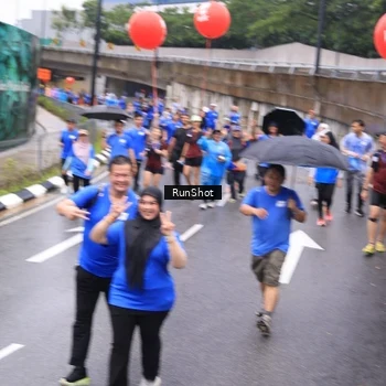 Runner Photo 7954699