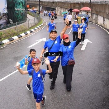 Runner Photo 7954713