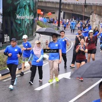 Runner Photo 7954716