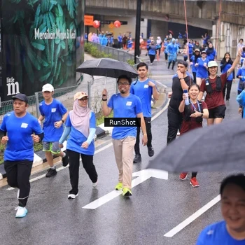 Runner Photo 7954717