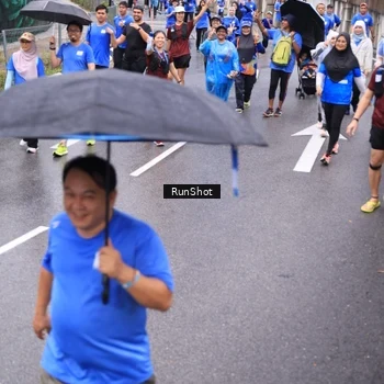 Runner Photo 7954724