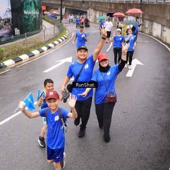 Runner Photo 7954725
