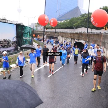 Runner Photo 7954727