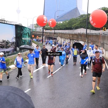Runner Photo 7954728