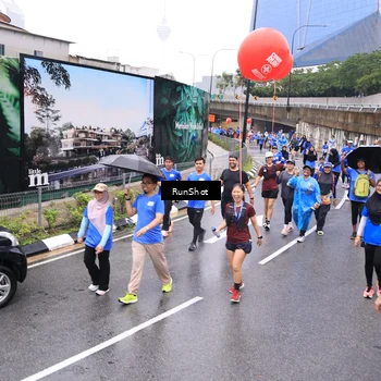 Runner Photo 7954741