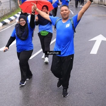 Runner Photo 7954786