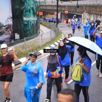 Runner Photo 7954816