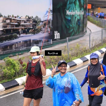 Runner Photo 7954822