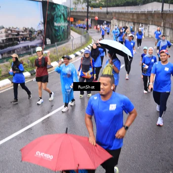 Runner Photo 7954826