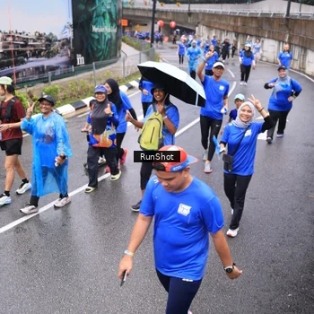 Runner Photo 7954836