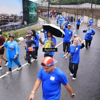 Runner Photo 7954837