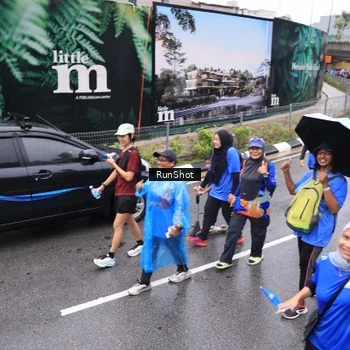 Runner Photo 7954847