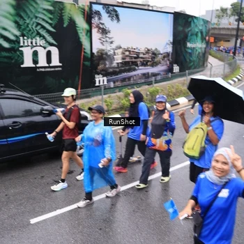 Runner Photo 7954852