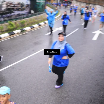 Runner Photo 7954872
