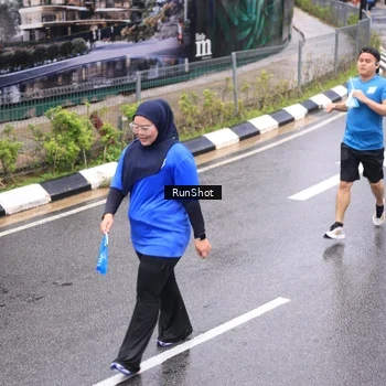Runner Photo 7954916