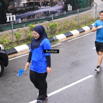 Runner Photo 7954925