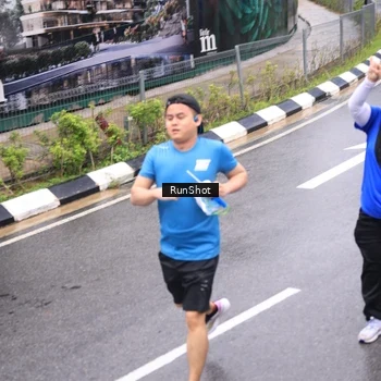 Runner Photo 7954931