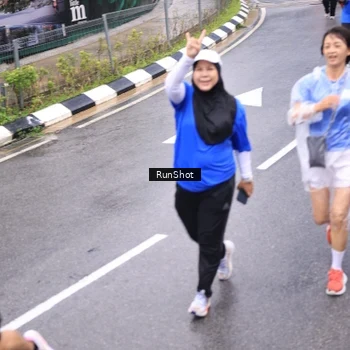 Runner Photo 7954936