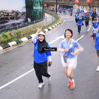 Runner Photo 7954946