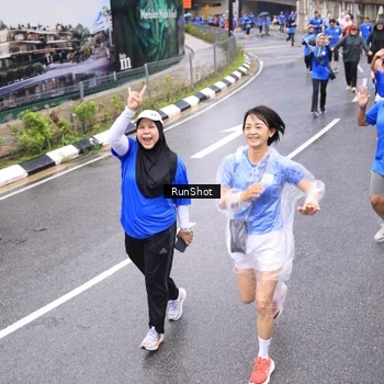 Runner Photo 7954948