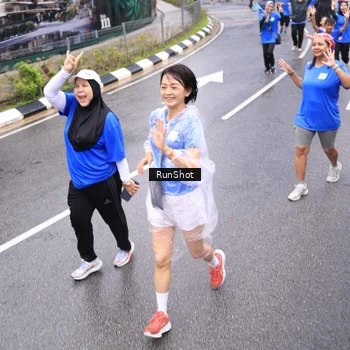 Runner Photo 7954950