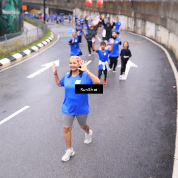 Runner Photo 7954959