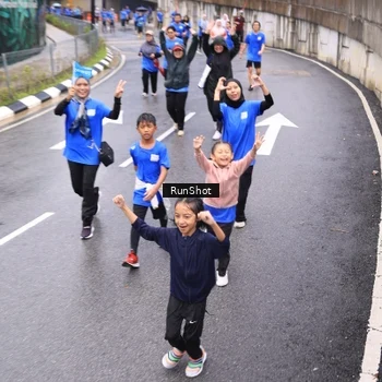 Runner Photo 7954989