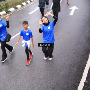 Runner Photo 7955003