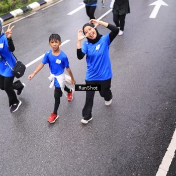 Runner Photo 7955005