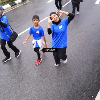 Runner Photo 7955008
