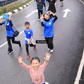 Runner Photo 7955016