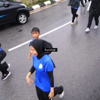 Runner Photo 7955023