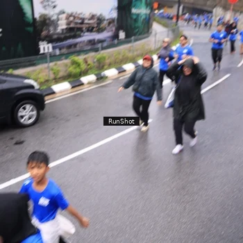 Runner Photo 7955033