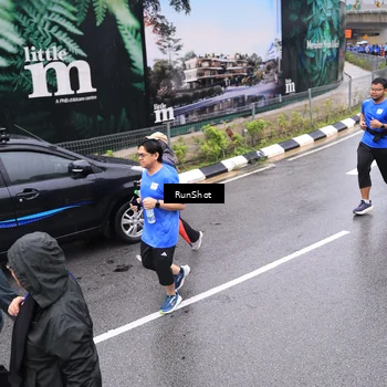 Runner Photo 7955049