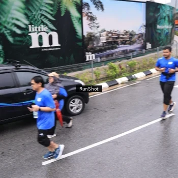 Runner Photo 7955052