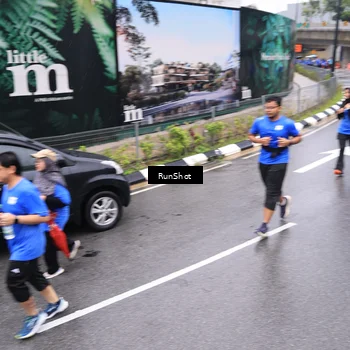 Runner Photo 7955055
