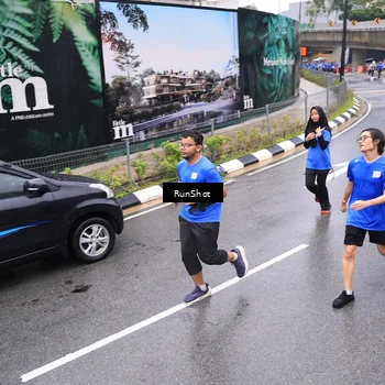 Runner Photo 7955060