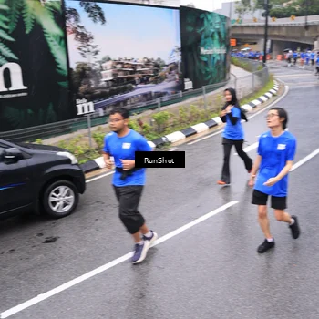Runner Photo 7955067