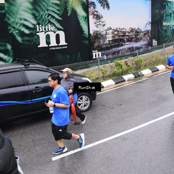 Runner Photo 7955068
