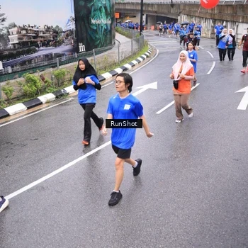 Runner Photo 7955069