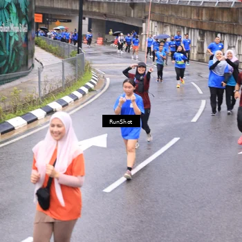 Runner Photo 7955082