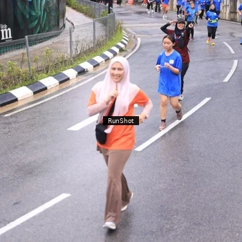 Runner Photo 7955086